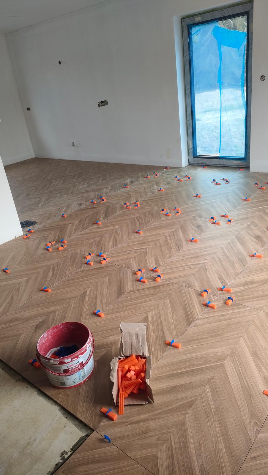 Detal wykończenia glazury i terakoty